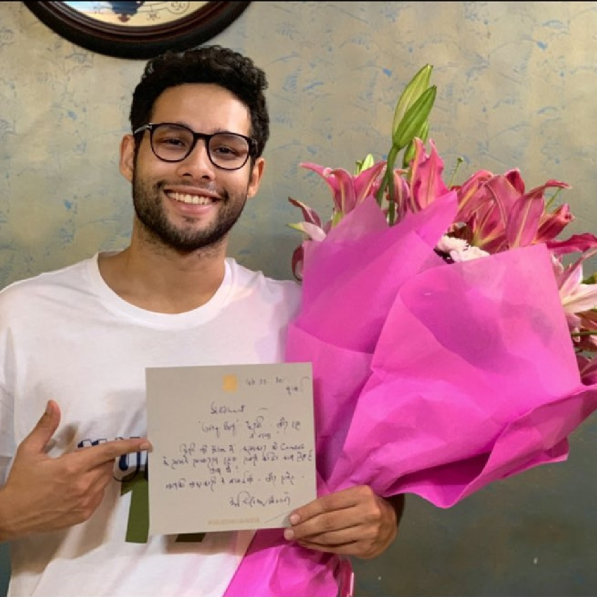 EXCLUSIVE VIDEO: This is how Siddhant Chaturvedi reacted when Amitabh Bachchan sent him a note for Gully BoyEXCLUSIVE VIDEO: This is how Siddhant Chaturvedi reacted when Amitabh Bachchan sent him a note for Gully Boy